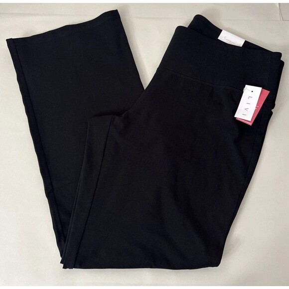 Lane Bryant Livi Active Yoga Pants Black Women's Size 18/20 NWT - Picture 1 of 12